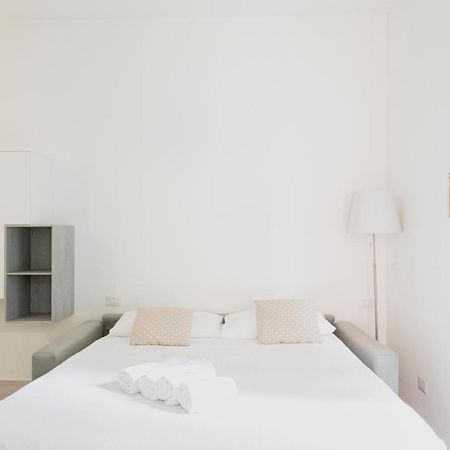 Easylife - Comodo Studio In Corso Di Porta Romana Милано Екстериор снимка