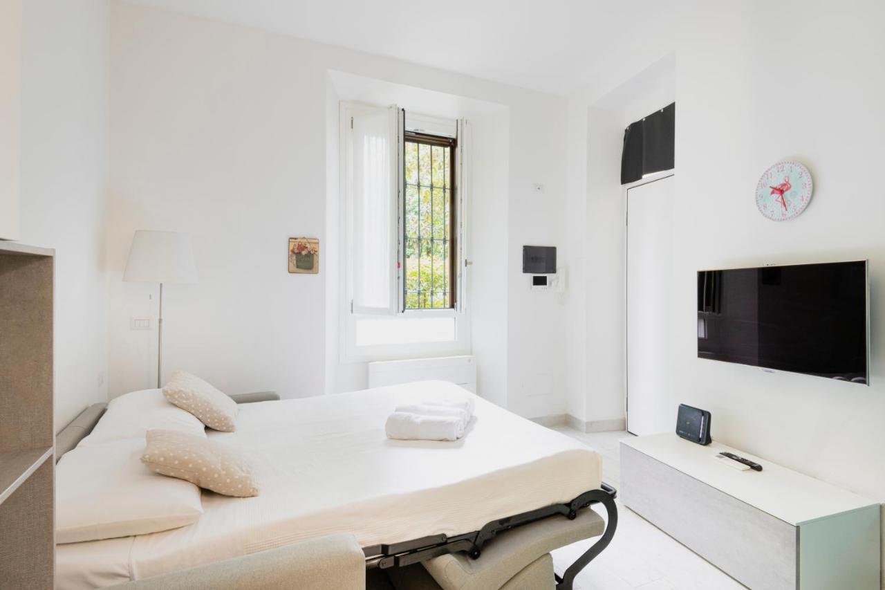 Easylife - Comodo Studio In Corso Di Porta Romana Милано Екстериор снимка